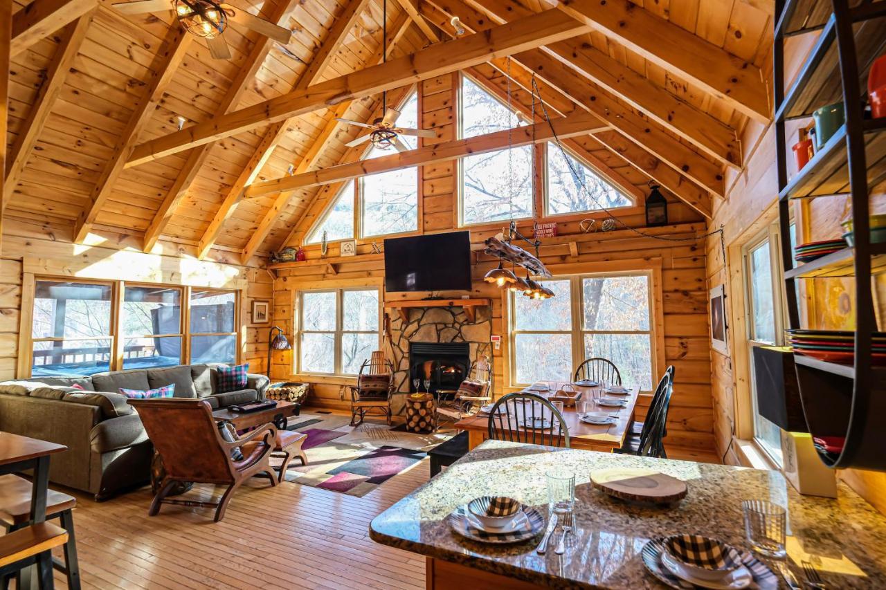 Lazy Bear Lodge Гатлінбург Екстер'єр фото