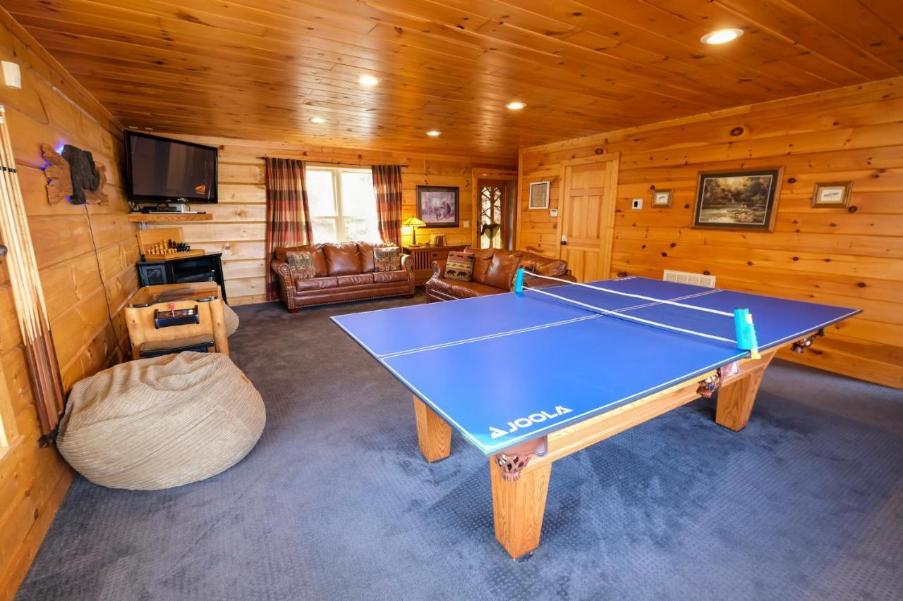 Lazy Bear Lodge Гатлінбург Екстер'єр фото