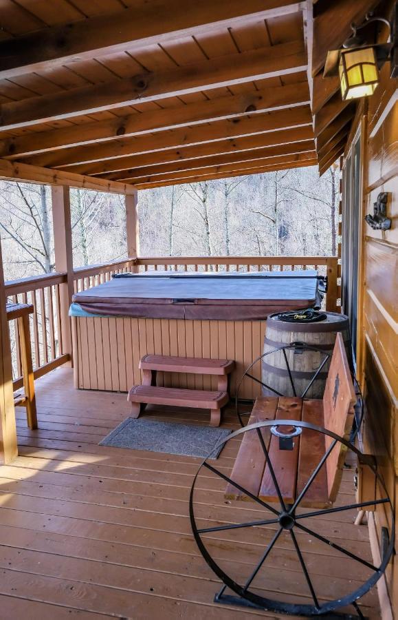 Lazy Bear Lodge Гатлінбург Екстер'єр фото