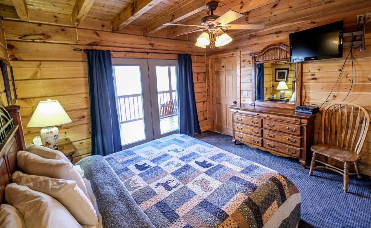 Lazy Bear Lodge Гатлінбург Екстер'єр фото