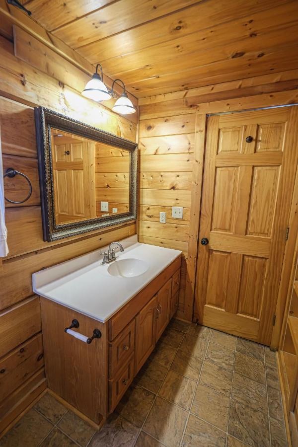 Lazy Bear Lodge Гатлінбург Екстер'єр фото