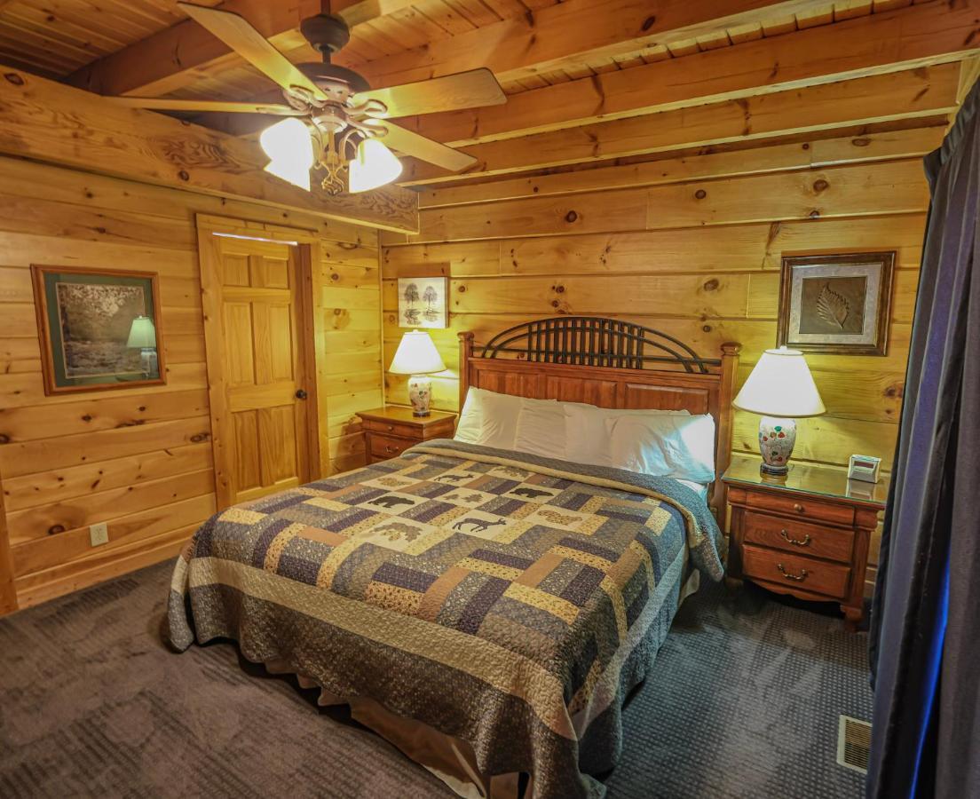 Lazy Bear Lodge Гатлінбург Екстер'єр фото